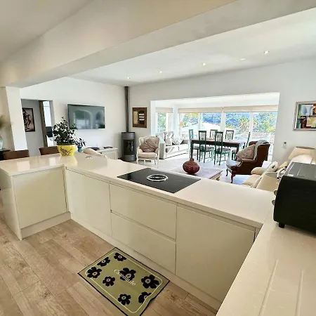 Villa 3 Bedroom Exceptional In Moraira With Pool