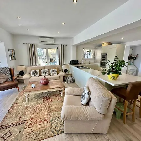 Villa 3 Bedroom Exceptional In Moraira With Pool *