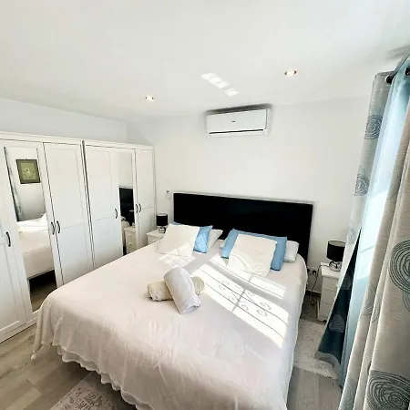 3 Bedroom Exceptional In Moraira With Pool Villa *