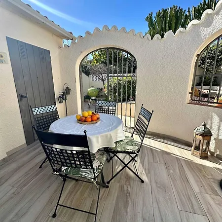 3 Bedroom Exceptional In Moraira With Pool Villa *